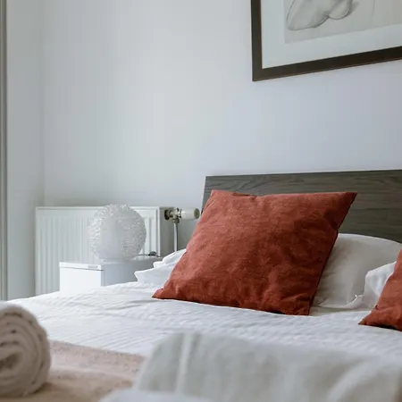 Apartament Huswell - Spacious & Light With Double Terrace