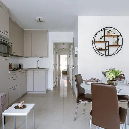 Apartamento Huswell - Spacious & Light With Double Terrace Nieuwpoort