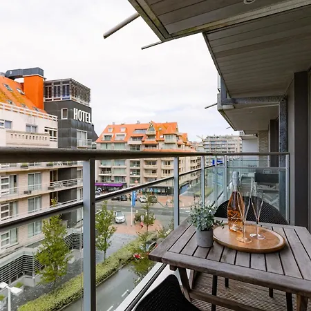 Casiola - Spacious & Light With Double Terrace