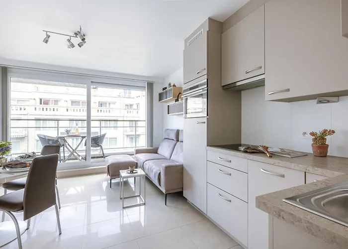 Casiola - Spacious & Light With Double Terrace Appartement