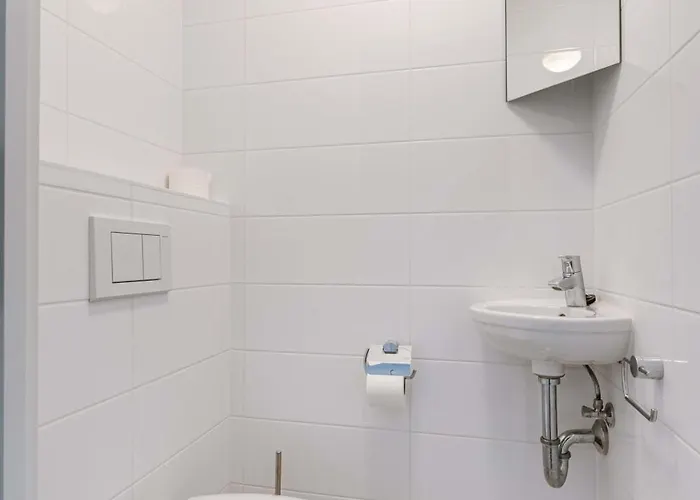 Casiola - Spacious & Light With Double Terrace