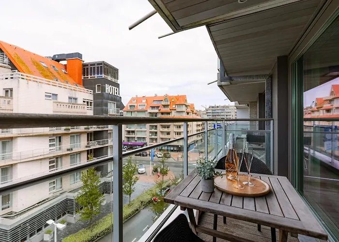 Casiola - Spacious & Light With Double Terrace