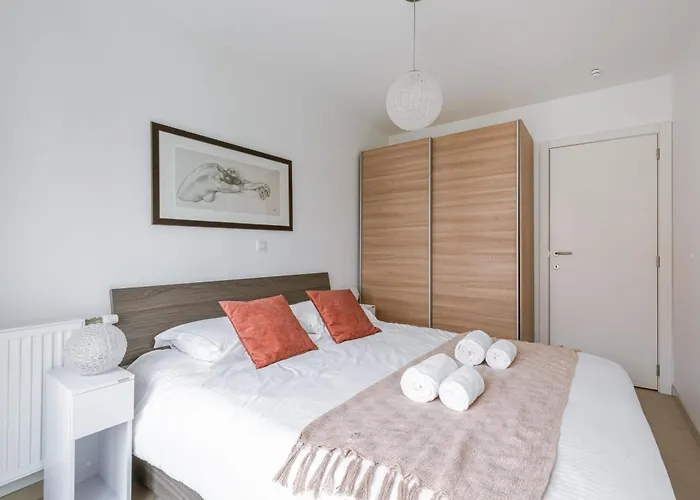 Casiola - Spacious & Light With Double Terrace Appartement